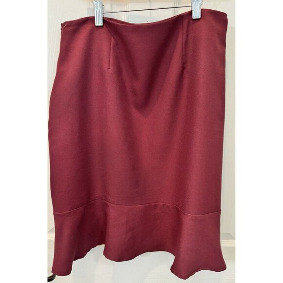 Chadwicks of Boston Burgundy Skirt Lined 100% Polyester Size 8 - Picture 2 of 4